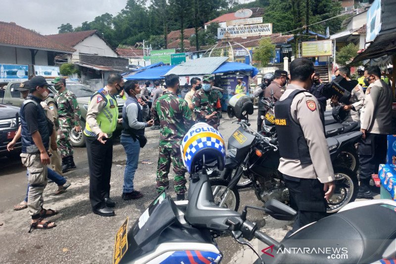 Langgar PPKM, empat objek wisata di Garut disegel