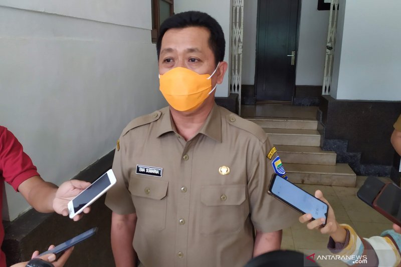 60 SDM kesehatan tidak hadiri vaksinasi COVID-19 di Bandung