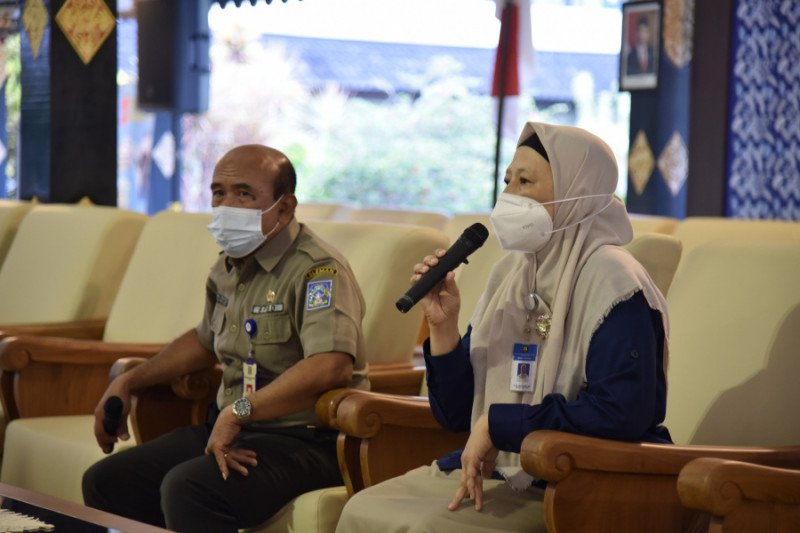 Sleman belum izinkan pengungsi pulang meski Merapi sudah erupsi efusi