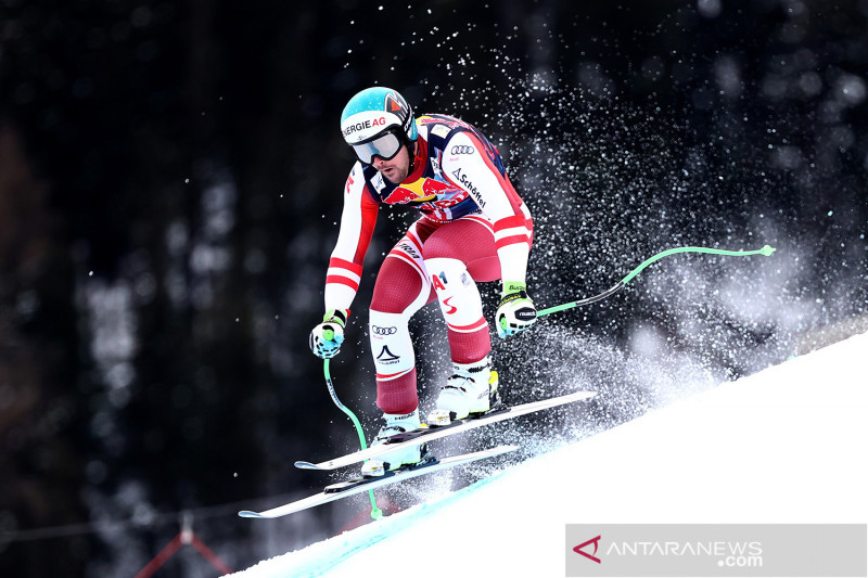 Aksi atlet ski di ajang Alpine Skiing Austria - ANTARA News