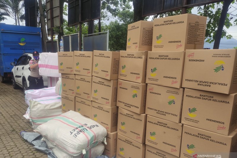 DPR berikan bantuan stok pangan dan kelengkapan kebencanaan