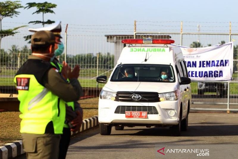 Penyerahan Empat Jenazah Korban Sriwijaya Air