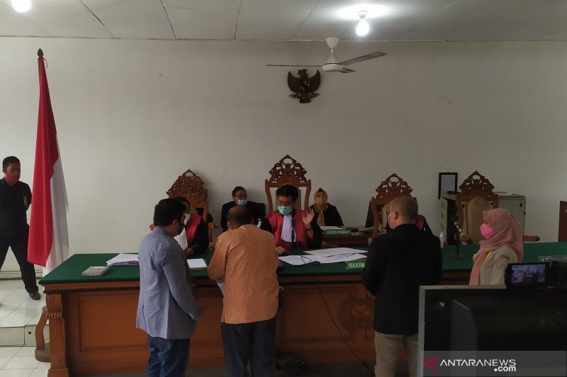 Hakim PN Bandung putuskan kasus anak gugat ayah tempuh tahap mediasi