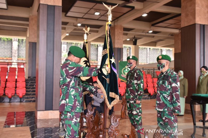 Kepala Staf TNI AD rotasi tiga kepala dinas jajaran TNI AD