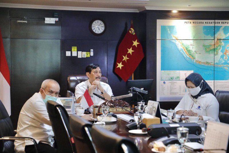 Minister stresses target of rehabilitating mangrove ecosystem in 2021 - Vimarsana News