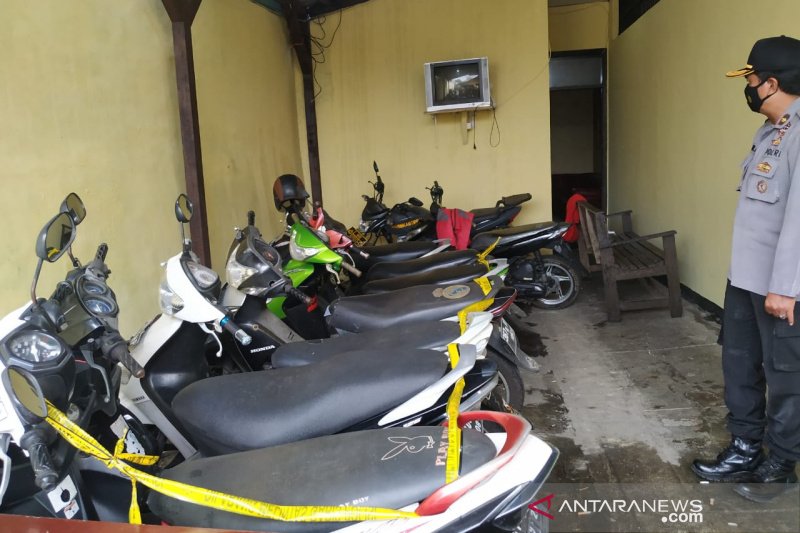 Polisi tangkap wanita yang gelapkan 12 motor sewaan di Tasikmalaya