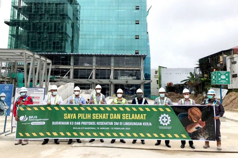 BPJS Ketenagakerjaan Pangkalan Bun Serahkan "safety Corona Kit ...