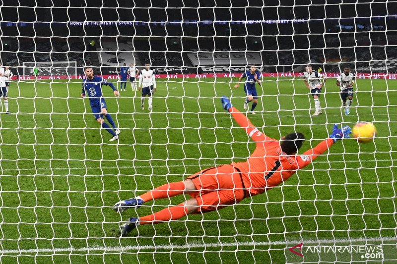 Penalti Jorginho menangkan Chelsea di markas Tottenham