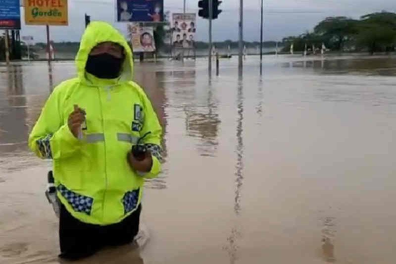 Akibat banjir GT Kertajati Tol Cipali ditutup