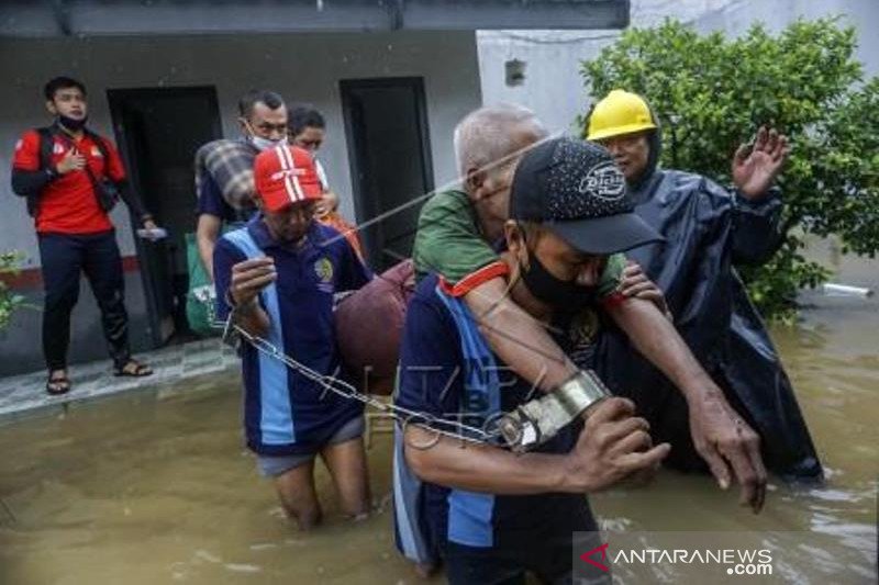 Evakuasi Warga Binaan Terdampak Banjir