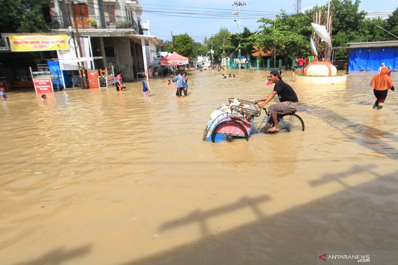 Kemensos siapkan layanan dukungan psikososial bagi korban banjir Indramayu