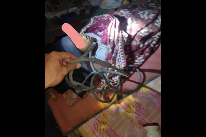 Gara-gara HP disembunyikan kakaknya, gadis 13 tahun gantung diri