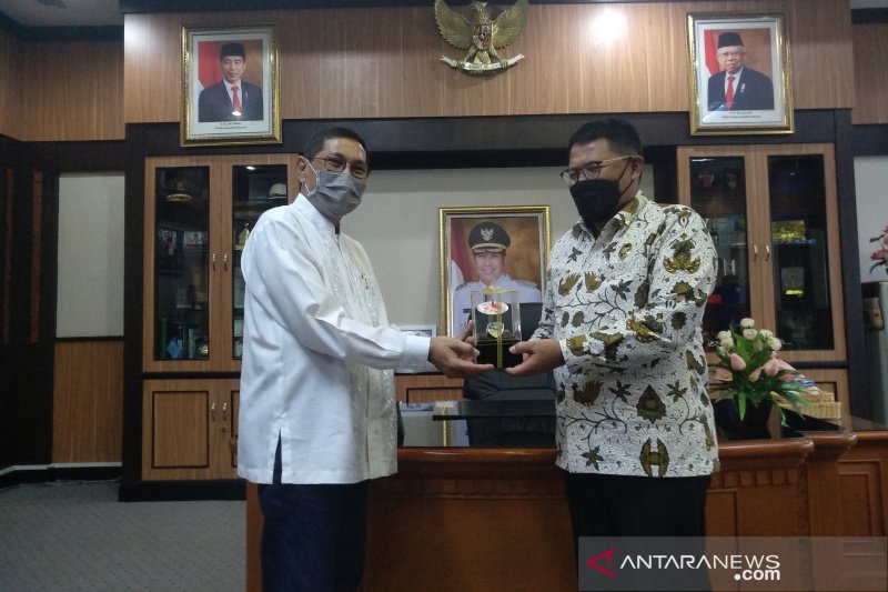 Pemkot Tasikmalaya perbanyak media ruang publik digital videotron