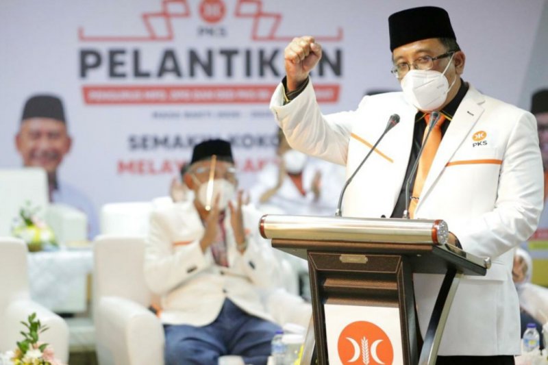 2.500 pengurus tingkat kota/kabupaten dilantik Ketua DPW PKS Jabar