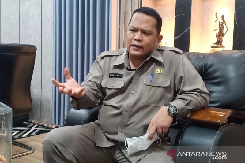 Plh Bupati Karawang minta penanganan banjir dilakukan sistematis dan terintegrasi