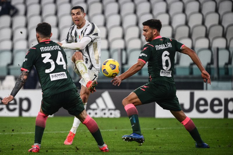 Ronaldo bantu Juventus kalahkan Crotone