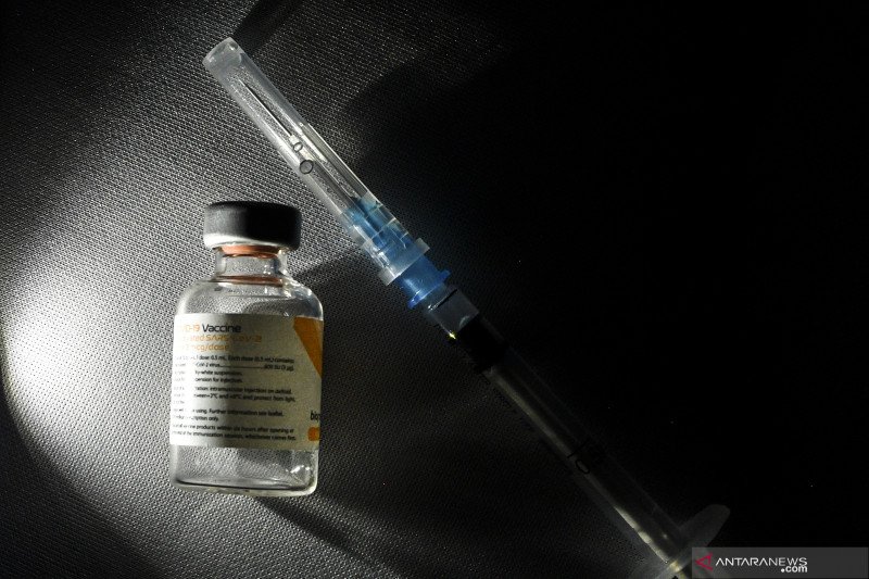 1.72 juta orang Indonesia telah jalani vaksinasi COVID-19