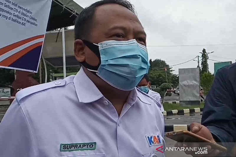 859 penumpang kereta di Daop Cirebon batalkan perjalanan