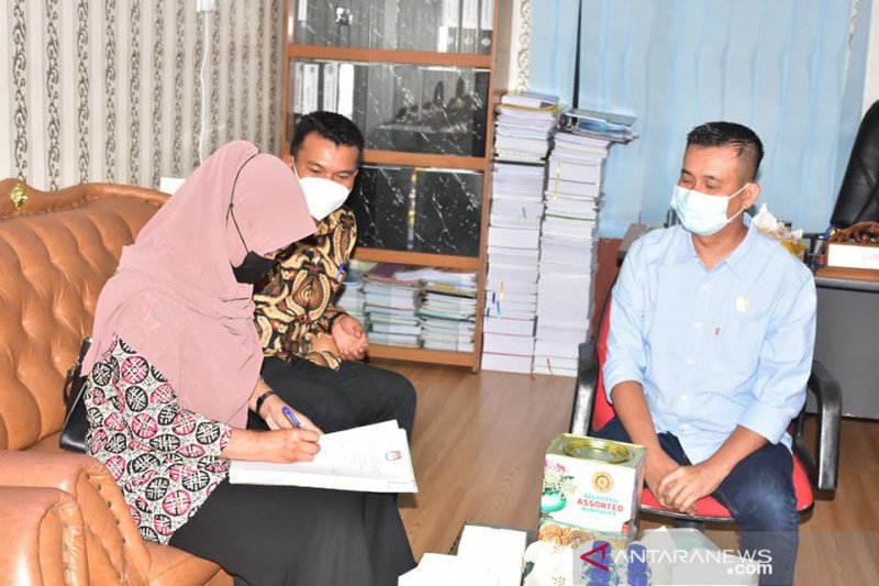 Pelantikan kepala daerah di Kepri dibatasi lima orang