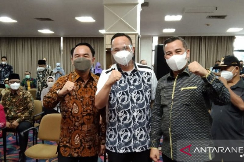Bupati Waykanan, Wakil Bupati Lampung dan Bupati Pesawaran terpilih 