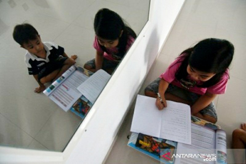 Pembelajaran jarak jauh dinilai kurang efektif di Kota Palu