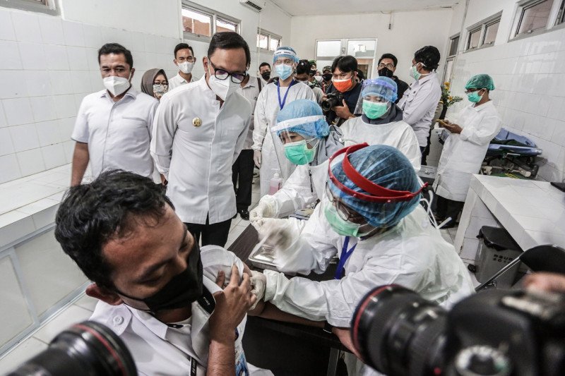 Pemkot Bogor jadwalkan vaksinasi COVID-19 tahap dua Maret-April