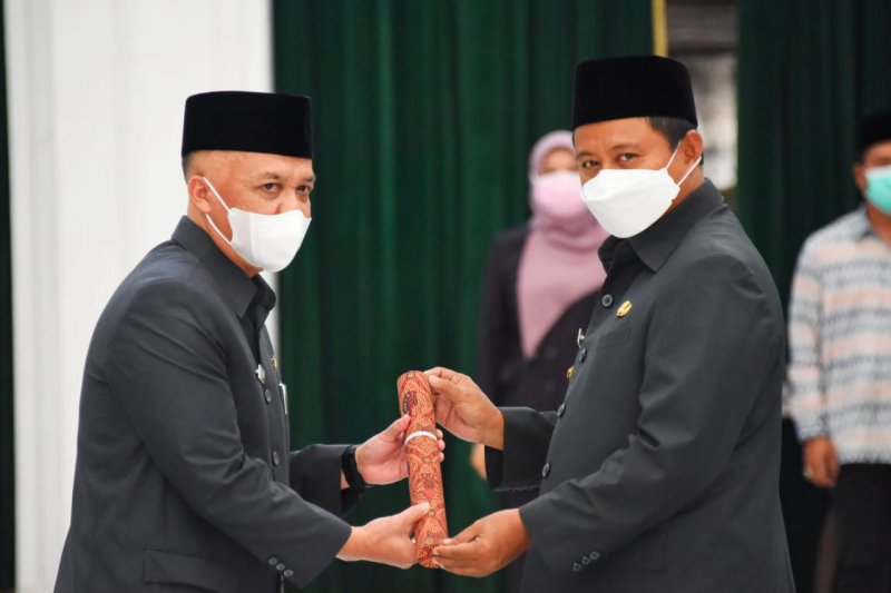 Wakil Gubernur Jawa Barat lantik Penjabat Sekda Kabupaten Bandung