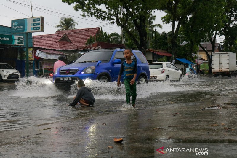 GENANGAN AIR