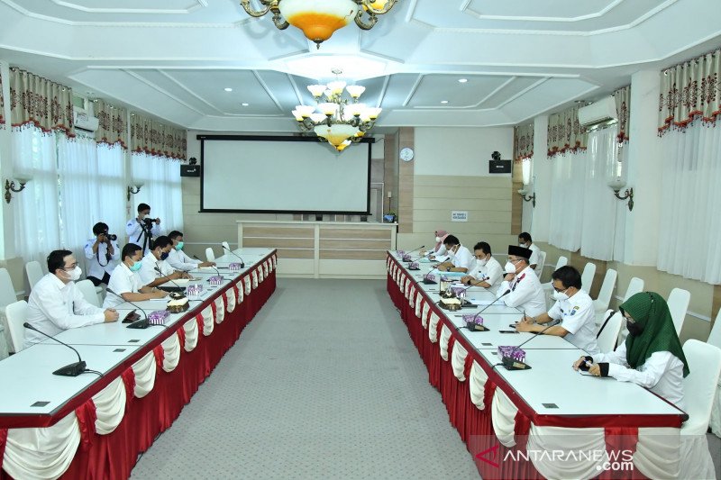 Rombongan Ombudsman Kalsel kunjungi Pemkab HSS