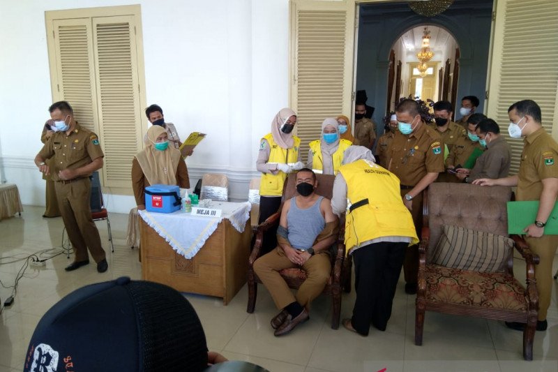 5.229 orang telah divaksin COVID-19 gelombang kedua di Sumbar
