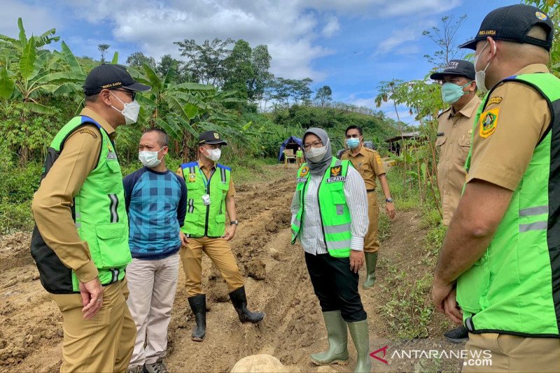 Bupati Bogor siap lapor Kementerian PUPR usai tinjau calon Jalur Puncak II