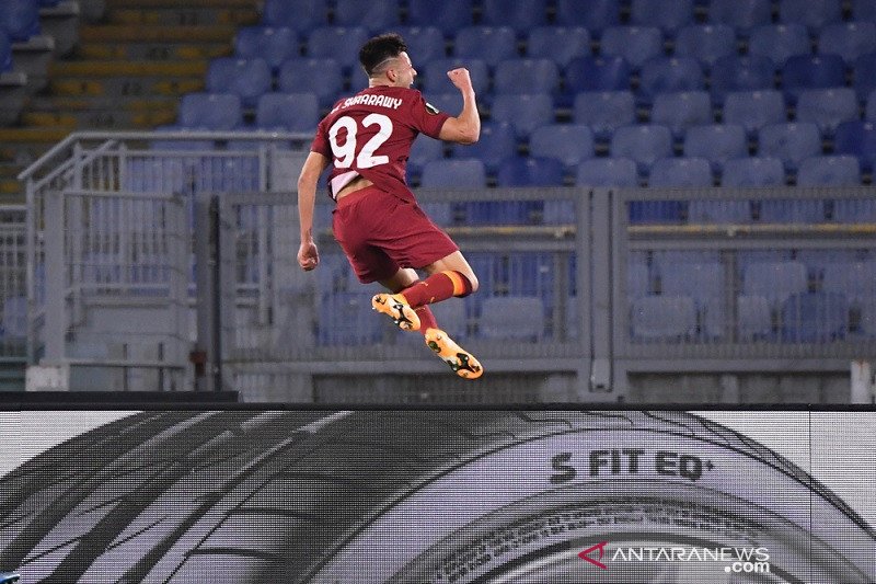 AS Roma dan Granada bukukan keunggulan dalam 16 besar Liga Europa