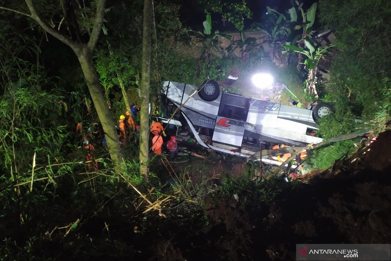 Dua korban kecelakaan maut bus masih dirawat intensif di RSUD Sumedang