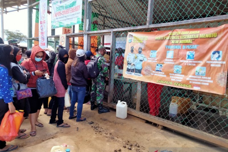 Pertamina terbangkan 8.000 liter BBM per hari ke Krayan