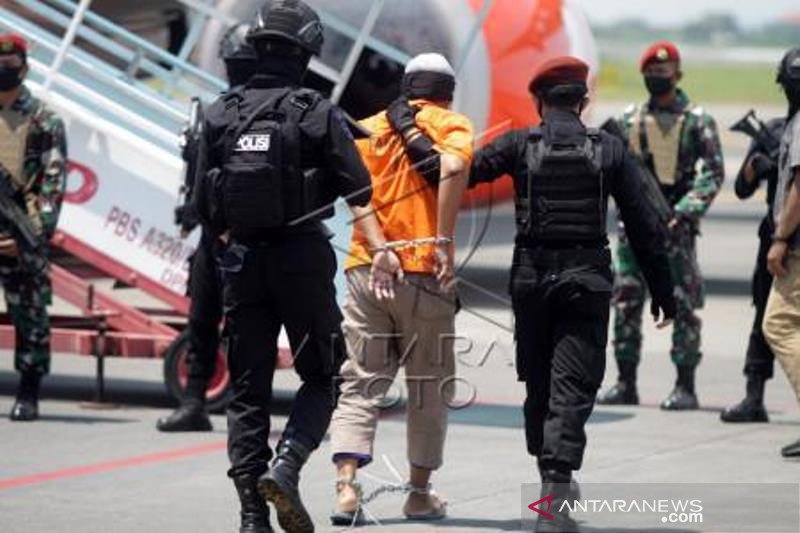 Pemindahan Tahanan Terduga Teroris Ke Jakarta