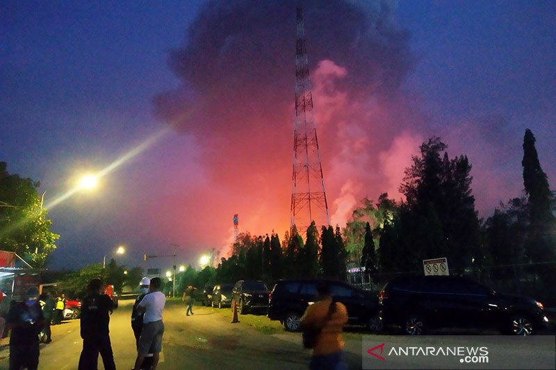 Lima desa terdampak kebakaran kilang minyak Balongan