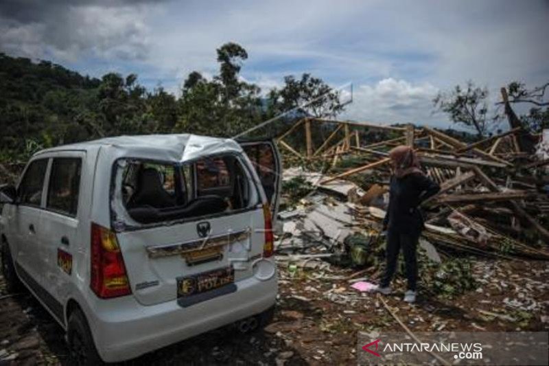 Bencana Angin Puting Beliung Di Kabupaten Bandung