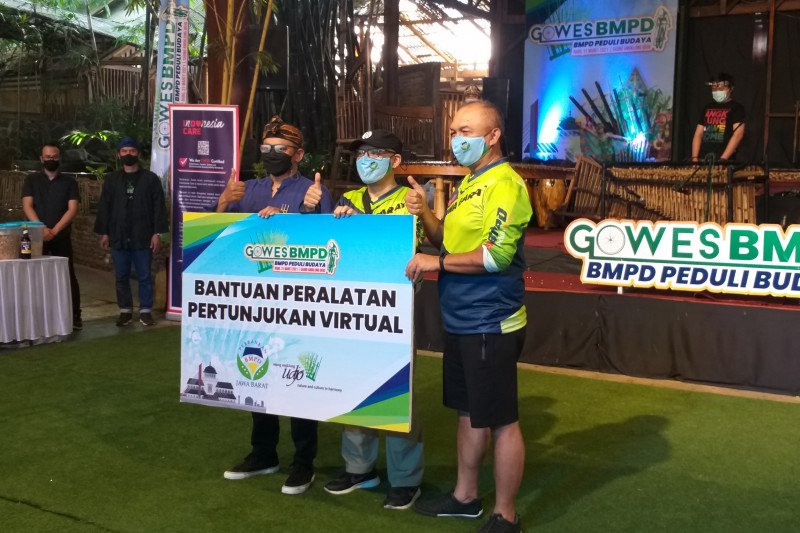 Saung Angklung Udjo peroleh bantuan BMPD alat pertunjukan virtual