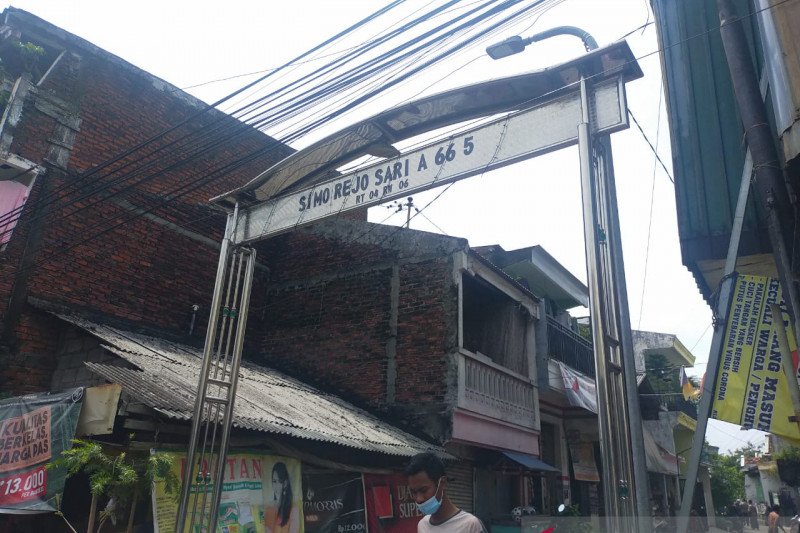 Densus 88 amankan seorang terduga teroris di Surabaya
