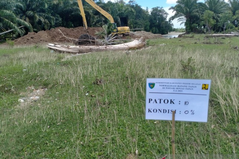 Wabup memperkirakan normalisasi Sungai Batang Tapan butuh anggaran sebesar ini