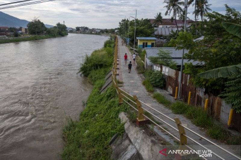 Penataan lingkungan bantaran sungai Palu