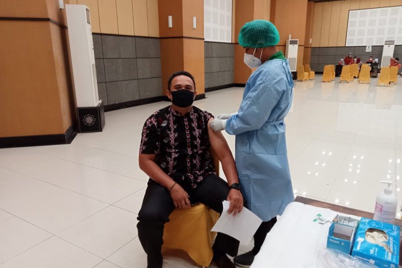Dinkes Mataram menerima 1.000 dosis vaksin COVID-19