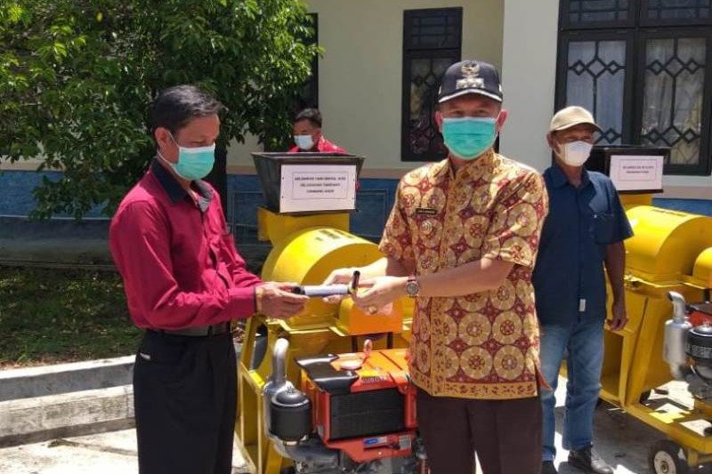 Bupati Gumas ajak milenial jadi petani modern