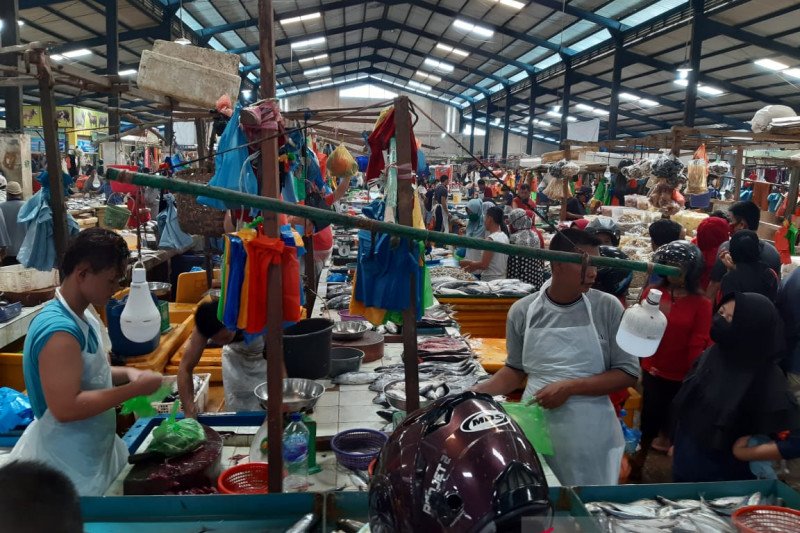 Pasien aktif COVID-19 di Tanjungpinang dan Batam melonjak