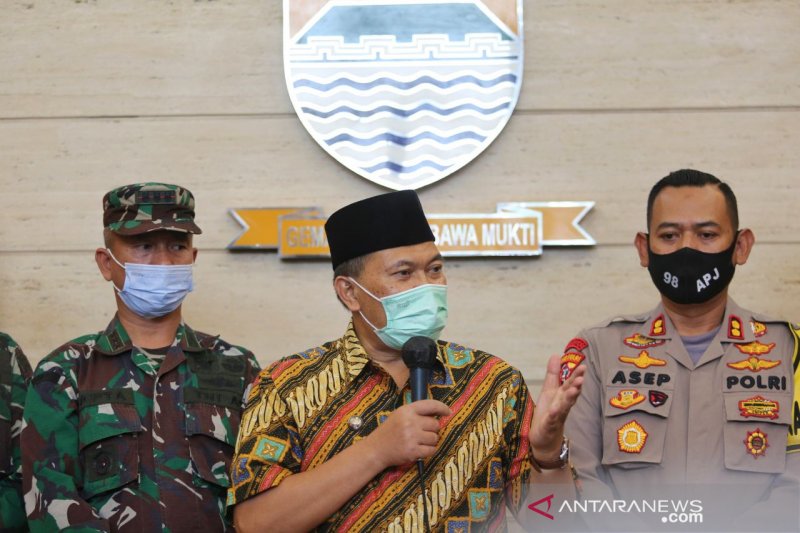 Warga Bandung dilarang gelar 