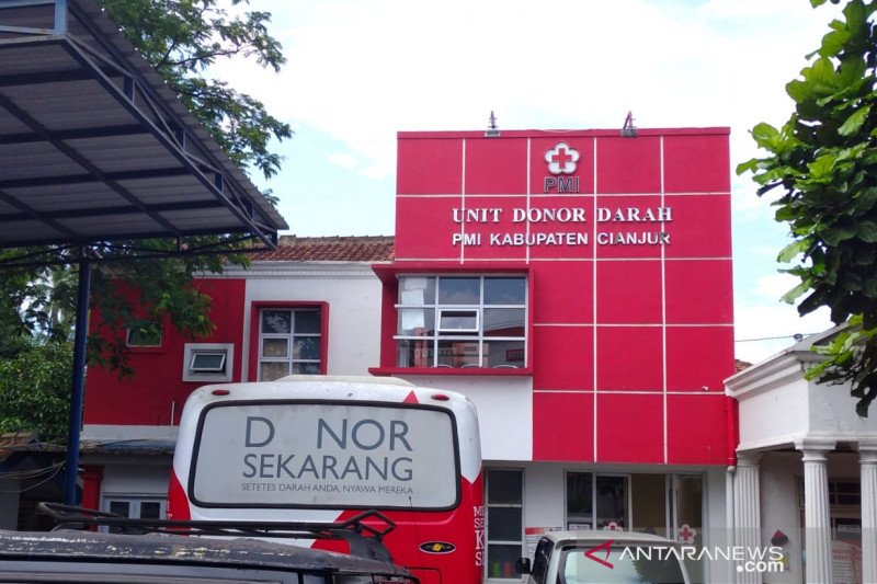 PMI Cianjur lakukan jemput bola ke kelompok pendonor darah