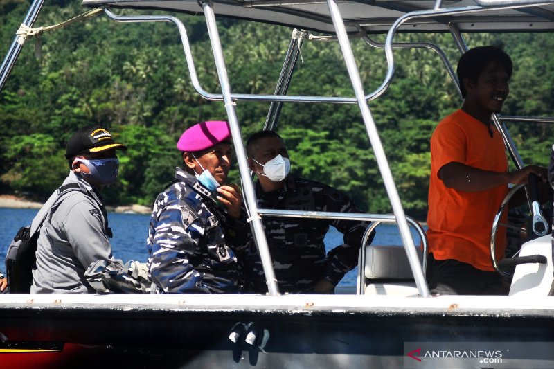 DANLANTAMAL VIII MANADO TINJAU KANDIDAT KAMPUNG BAHARI NUSANTARA