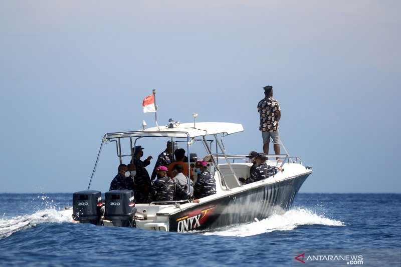 DANLANTAMAL VIII MANADO TINJAU KANDIDAT KAMPUNG BAHARI NUSANTARA