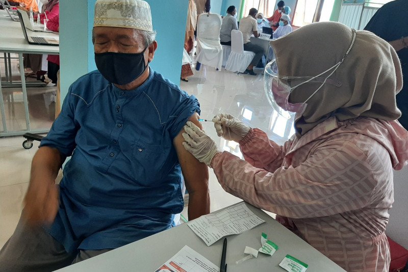 Percepat vaksinasi di Kepri Satgas COVID-19 gandeng Polda