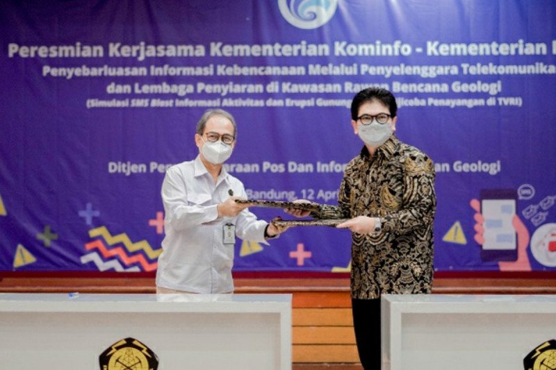 Kominfo uji coba penyebaran SMS dan siaran soal kebencanaan